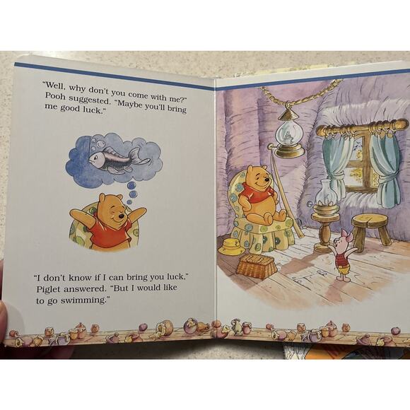 Walt Disney's Winnie the Pooh and His Friends 4 Board Book Set Tigger Piglet Roo - Picture 8 of 9